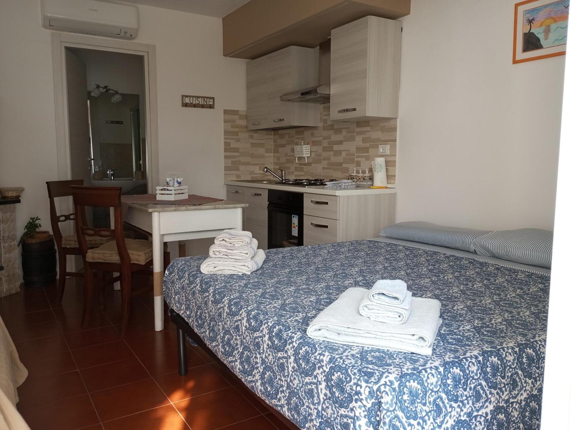 Tigullio Vacations Panoramica Apartments Lavagna Exterior foto
