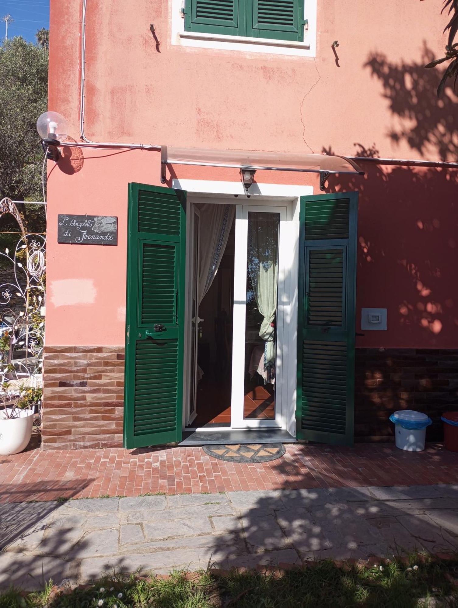 Tigullio Vacations Panoramica Apartments Lavagna Exterior foto